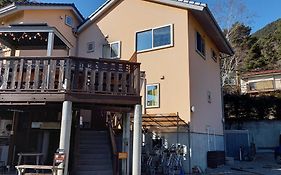 Orange Cabin Inn